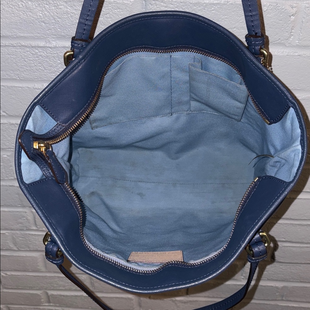 💙 Coach Peyton Leather Shoulder Bag/Purse in Dark Blue/Gold - Picture 12 of 16
